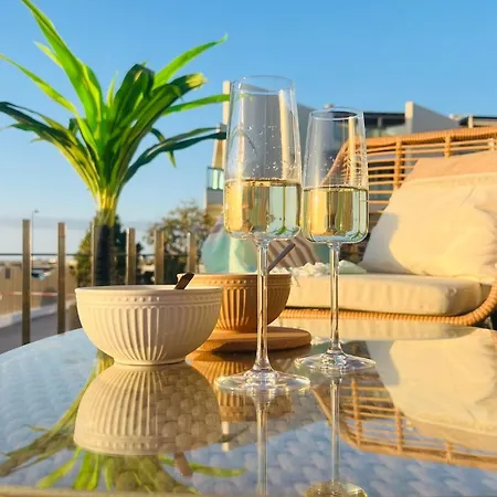 아파트 Amber Skies Seafront Retreat Cotillo