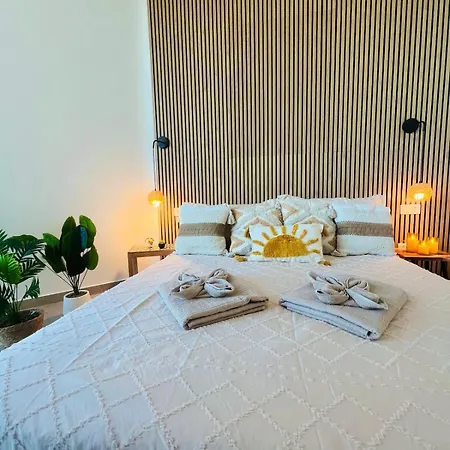 Amber Skies Seafront Retreat Cotillo