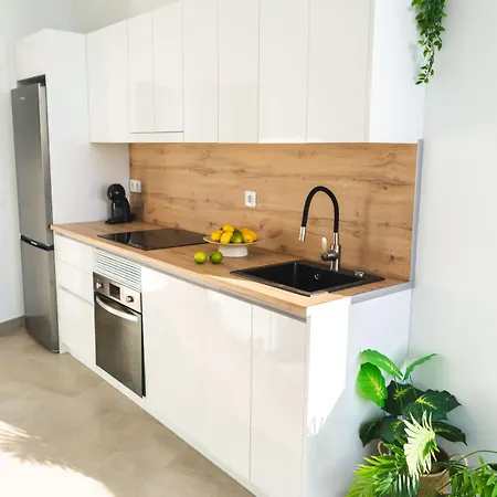 Apartman Amber Skies Seafront Retreat *