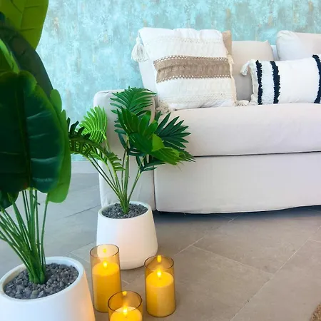 Amber Skies Seafront Retreat דירה Cotillo